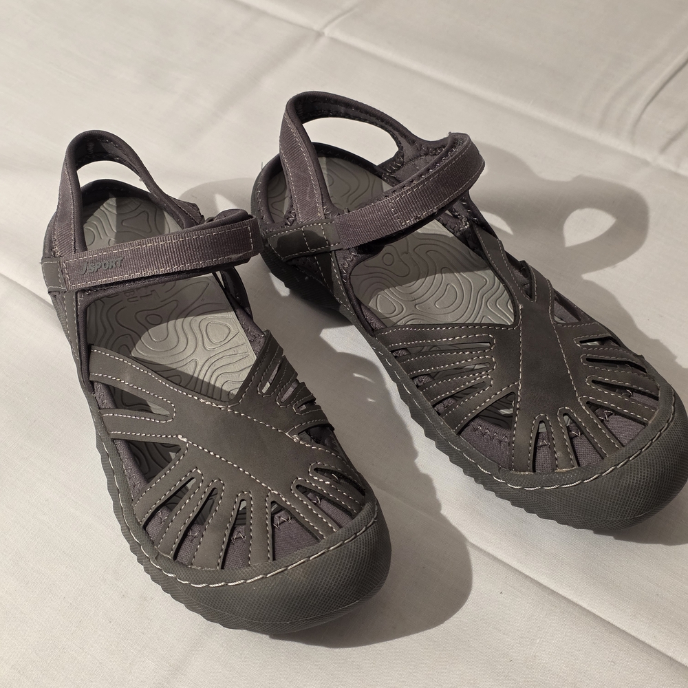 Jambu JSport Poppy Gray Strappy Sassy Outdoor Comfort Sandals Sz 7.5